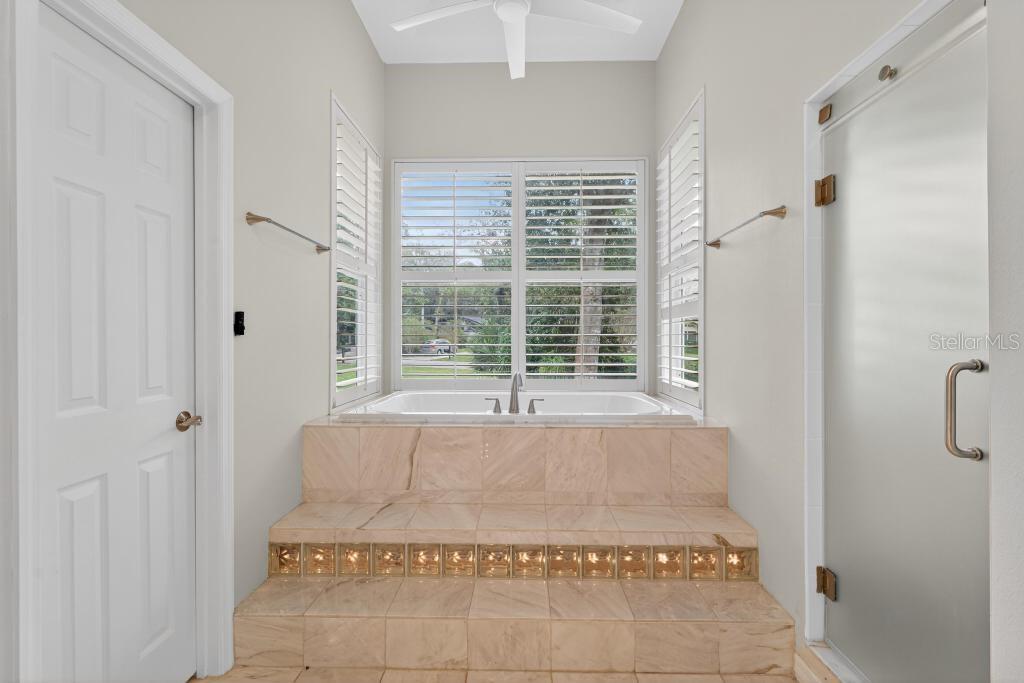 Image 51 of 100 For 146 Wisteria Drive
