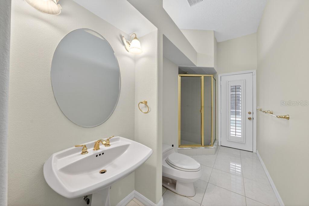 Image 60 of 100 For 146 Wisteria Drive