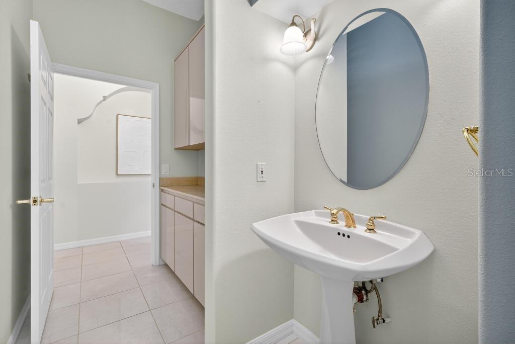 Image 61 of 100 For 146 Wisteria Drive