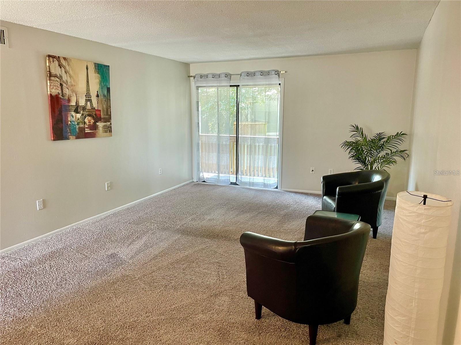 Image 6 of 15 For 330 Scottsdale Square 330