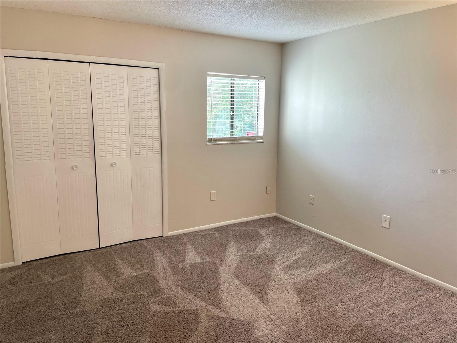 Image 8 of 15 For 330 Scottsdale Square 330