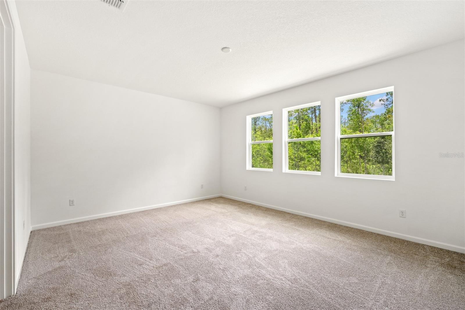 Image 15 of 22 For 13306 Generations Avenue