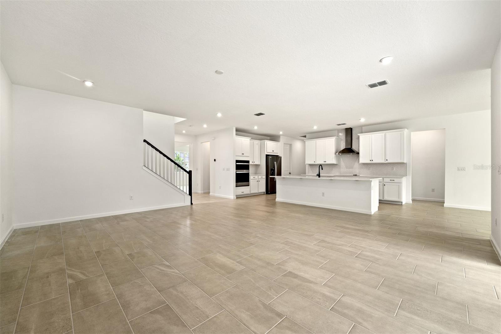 Image 7 of 22 For 13306 Generations Avenue