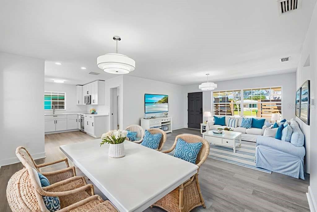 Image 9 of 32 For 2491 Coronado Way