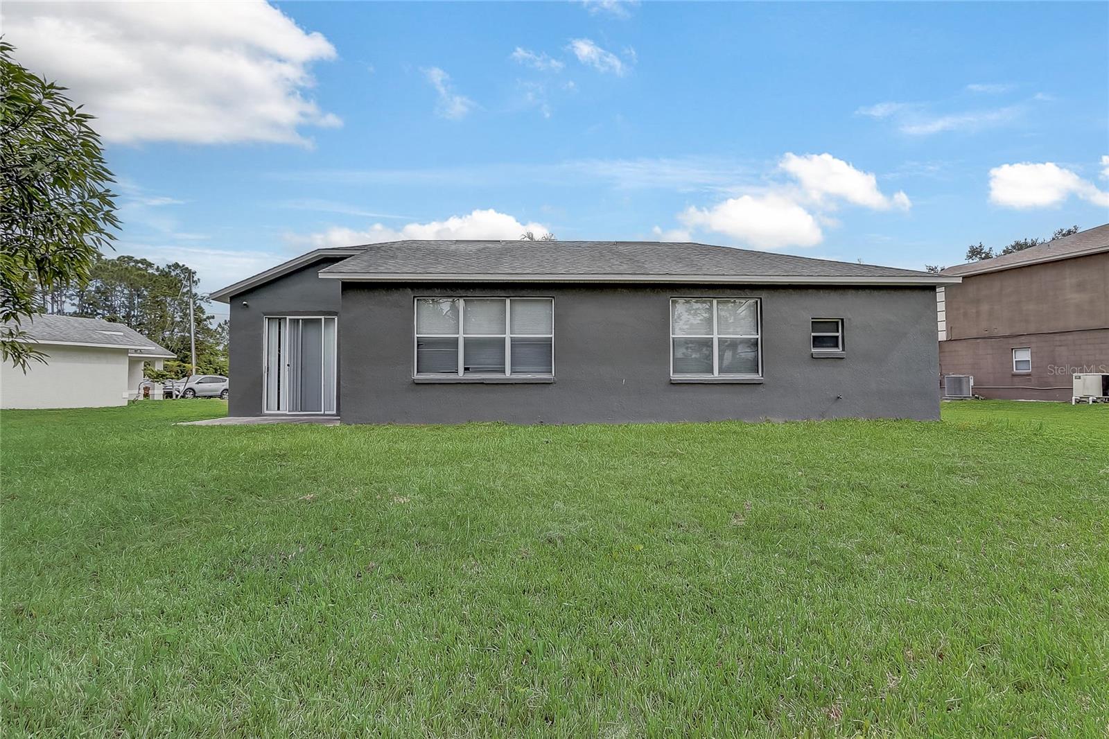 Image 37 of 40 For 1023 Embrun Court