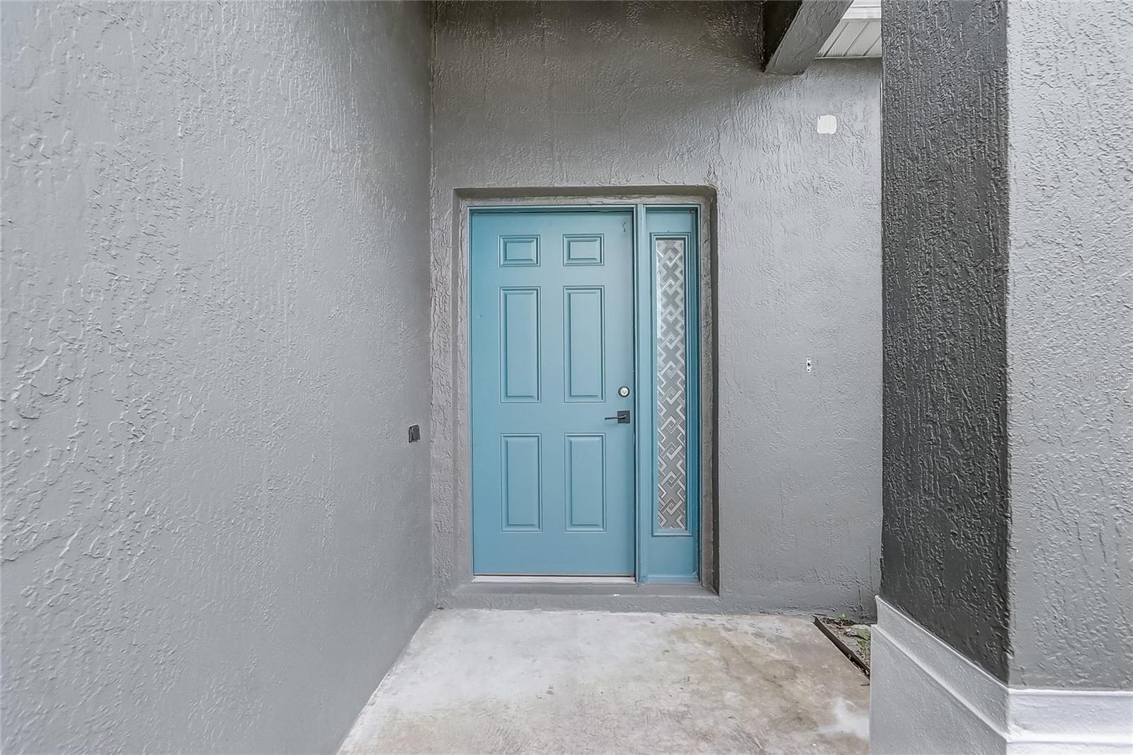 Image 5 of 40 For 1023 Embrun Court