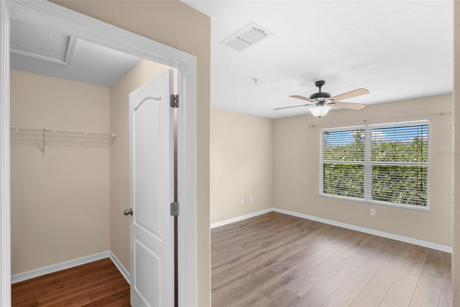 Image 17 of 26 For 1519 Priory Circle