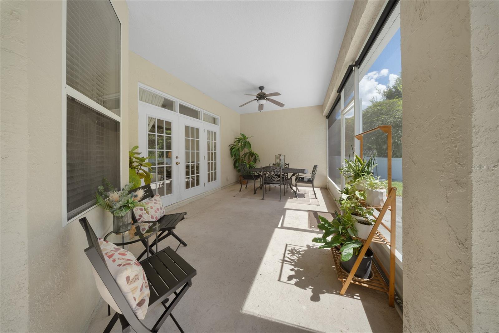 Image 19 of 24 For 326 Crystal Pond Avenue
