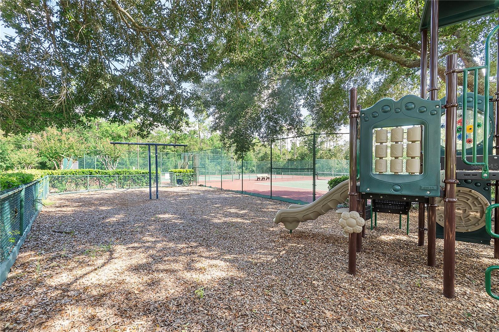 Image 31 of 35 For 3329 Foxcroft Circle