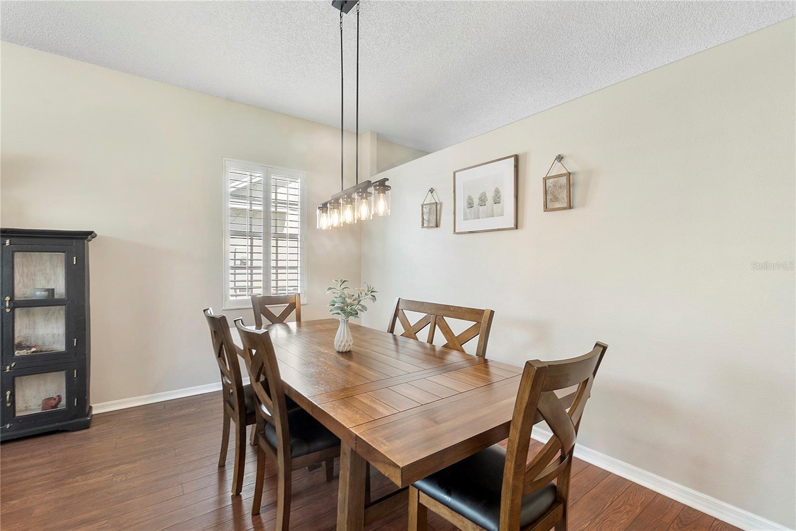 Image 5 of 35 For 3329 Foxcroft Circle