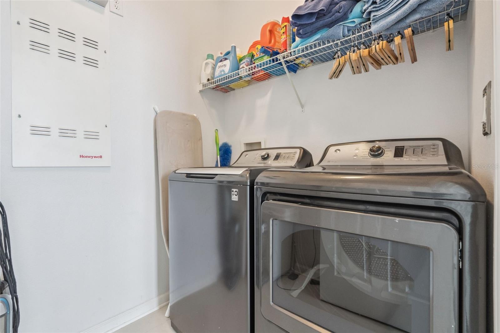 Image 25 of 90 For 1135 Mosaic Drive