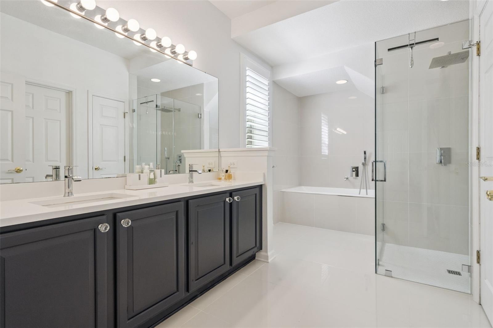 Image 34 of 90 For 1135 Mosaic Drive