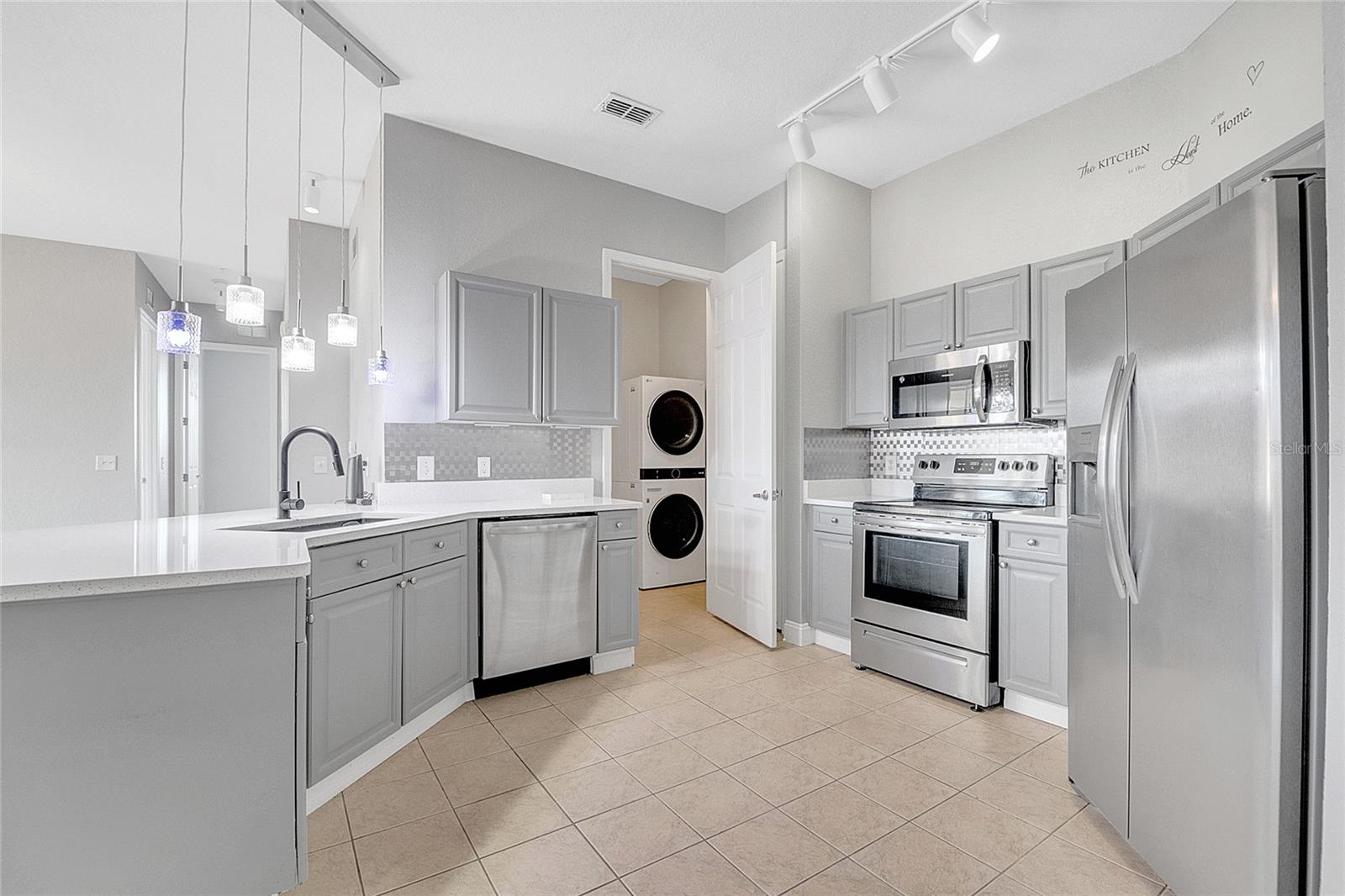 Image 27 of 40 For 617 Terrace Ridge Circle 617