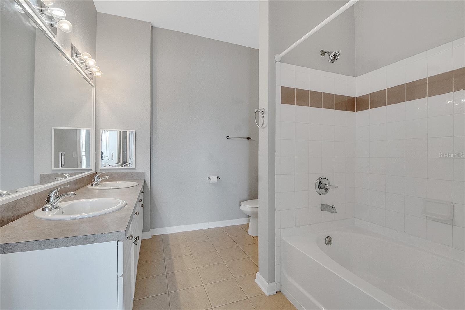 Image 8 of 40 For 617 Terrace Ridge Circle 617