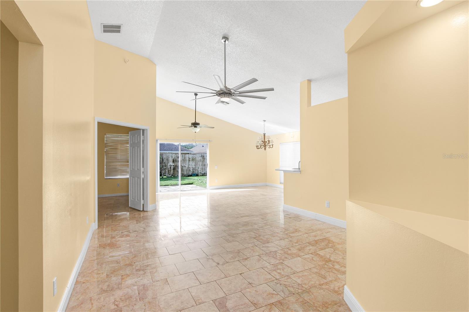 Image 2 of 22 For 126 Weathersfield Avenue