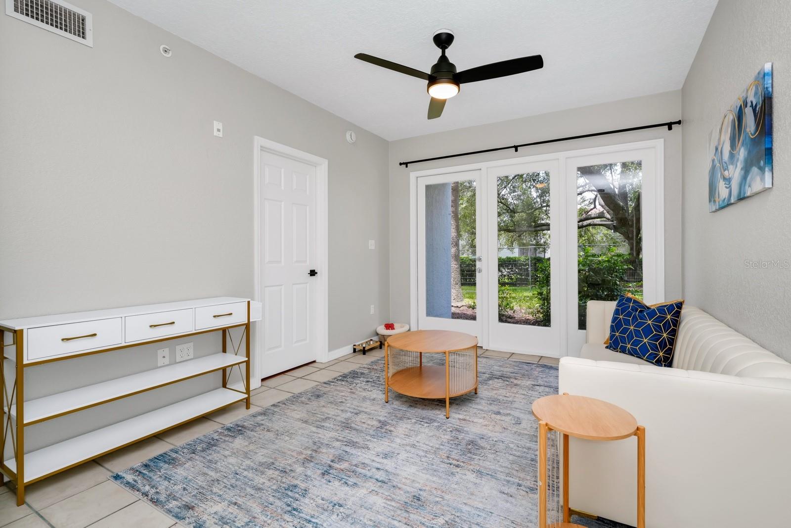 Image 15 of 54 For 2954 Sadina Street 201