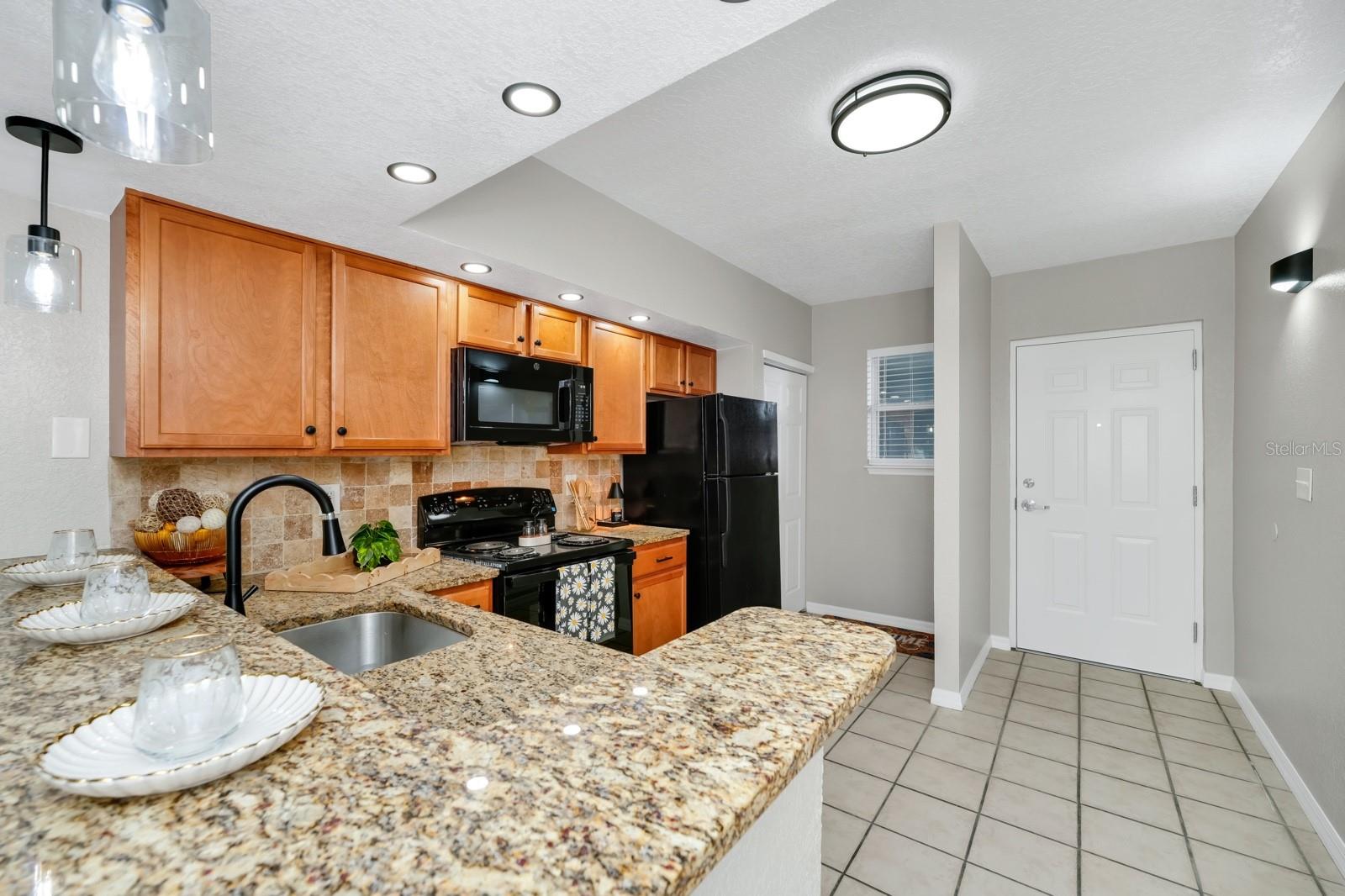 Image 17 of 54 For 2954 Sadina Street 201