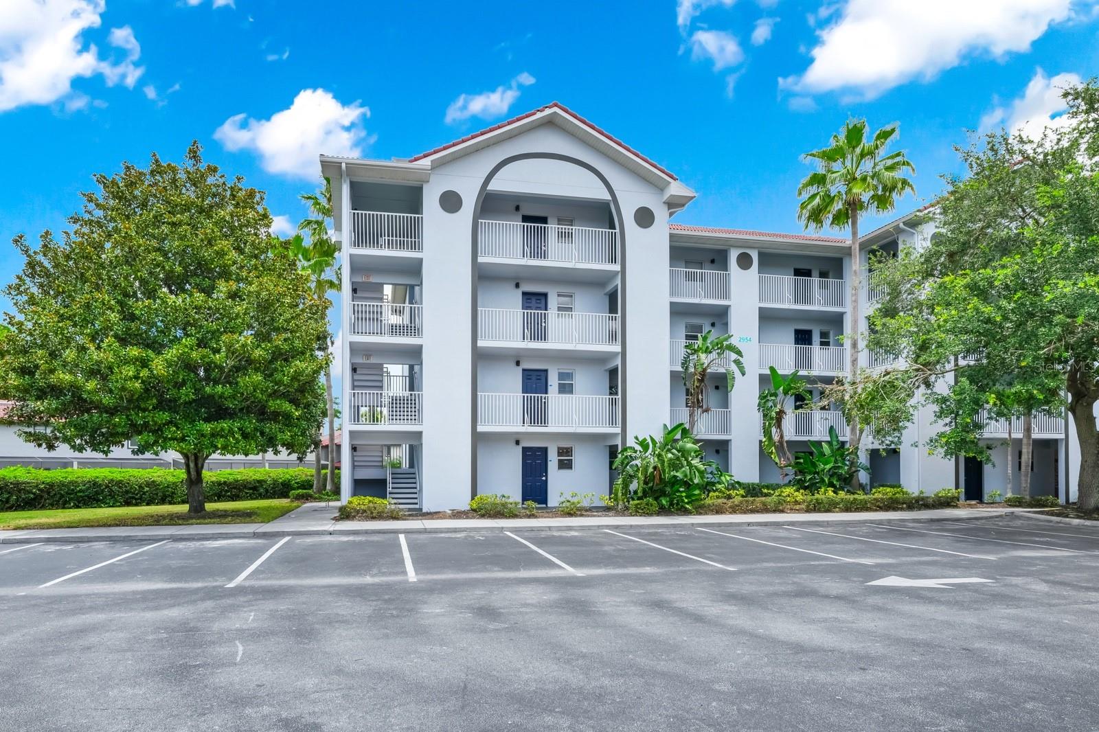 Image 2 of 54 For 2954 Sadina Street 201