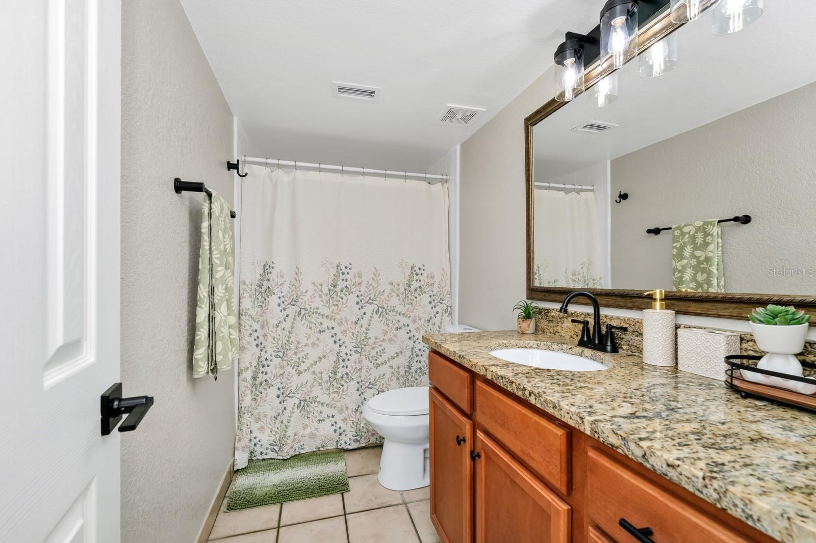 Image 30 of 54 For 2954 Sadina Street 201