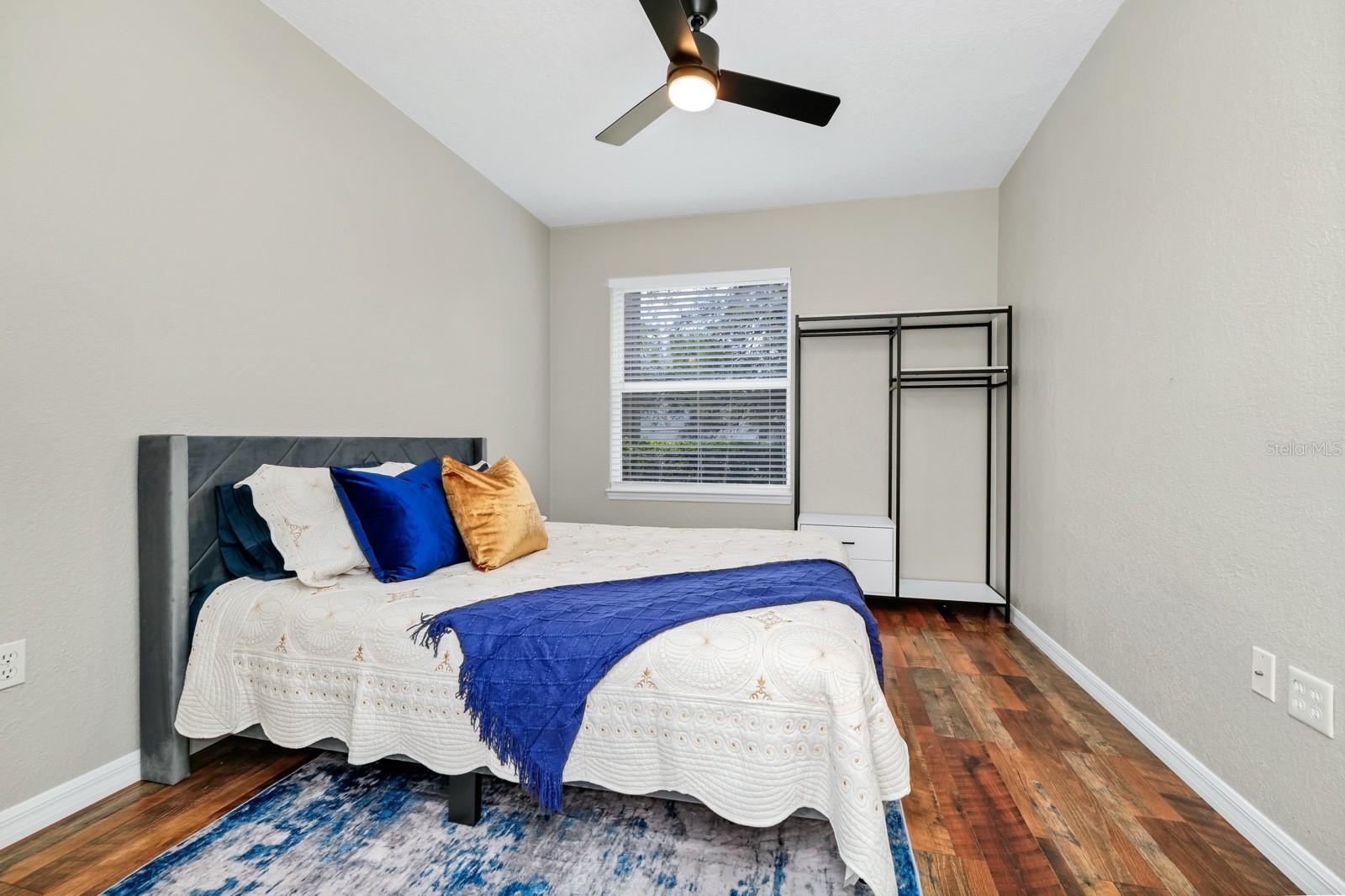Image 40 of 54 For 2954 Sadina Street 201