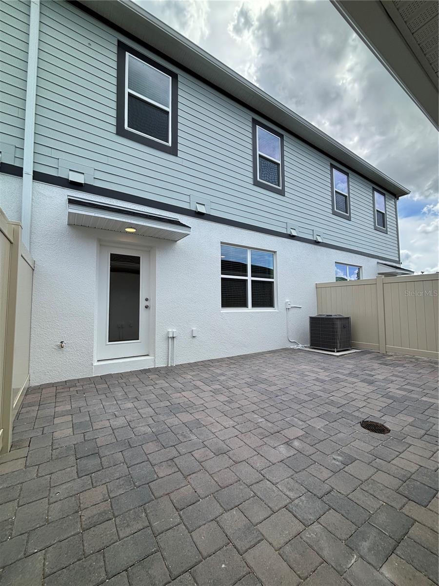 Image 17 of 32 For 660 Pothos Street