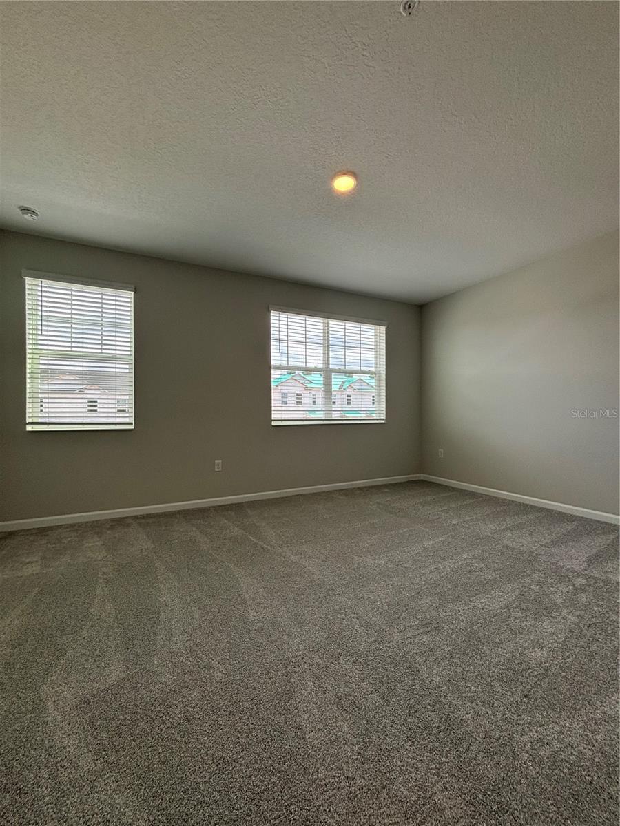 Image 19 of 32 For 660 Pothos Street