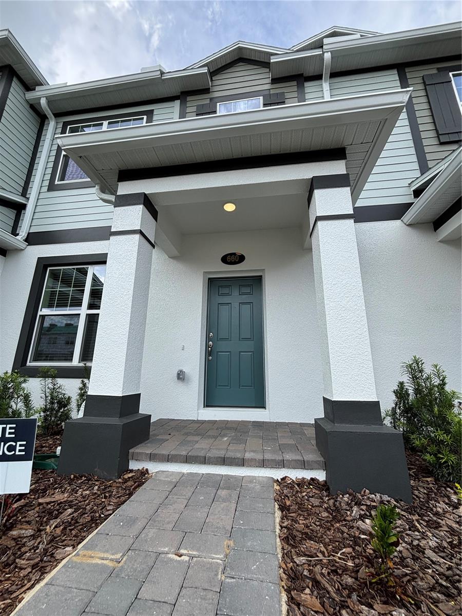 Image 2 of 32 For 660 Pothos Street