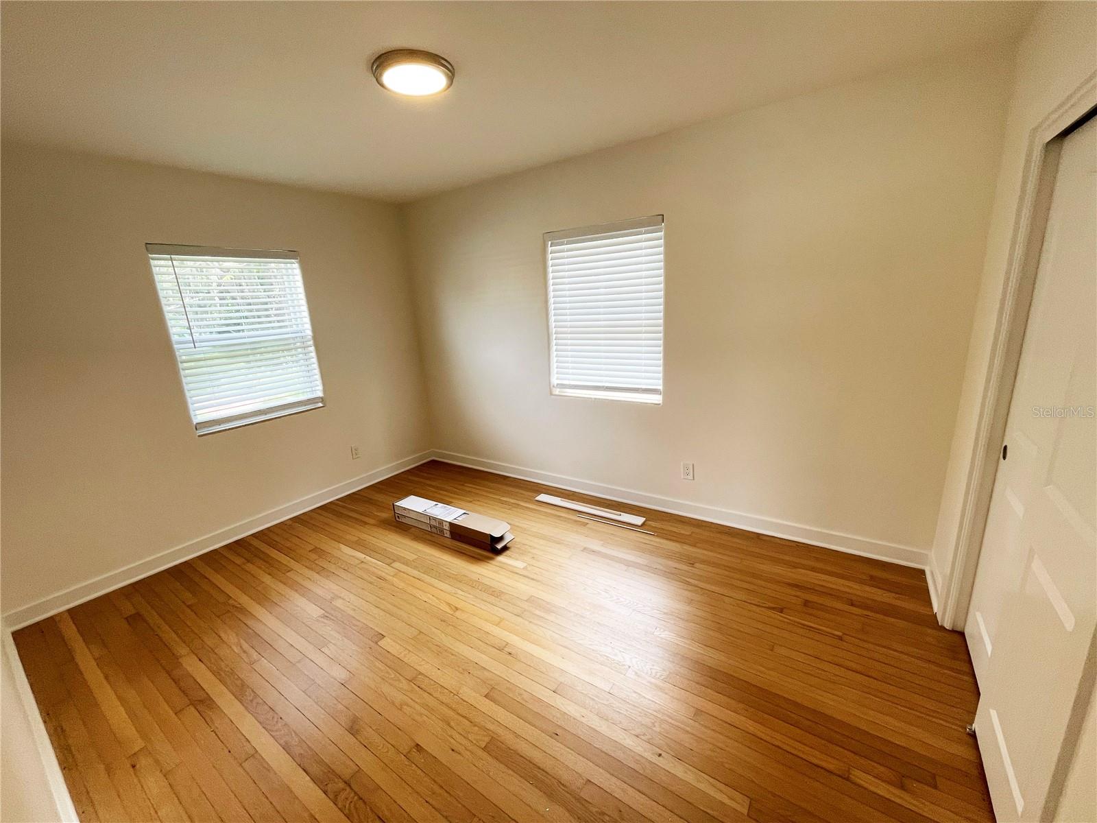 Image 7 of 14 For 2210 E Anderson Street