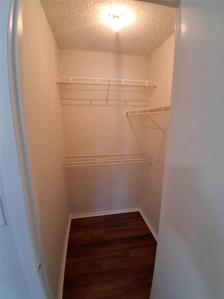 Image 25 of 38 For 208 Afton Square 201