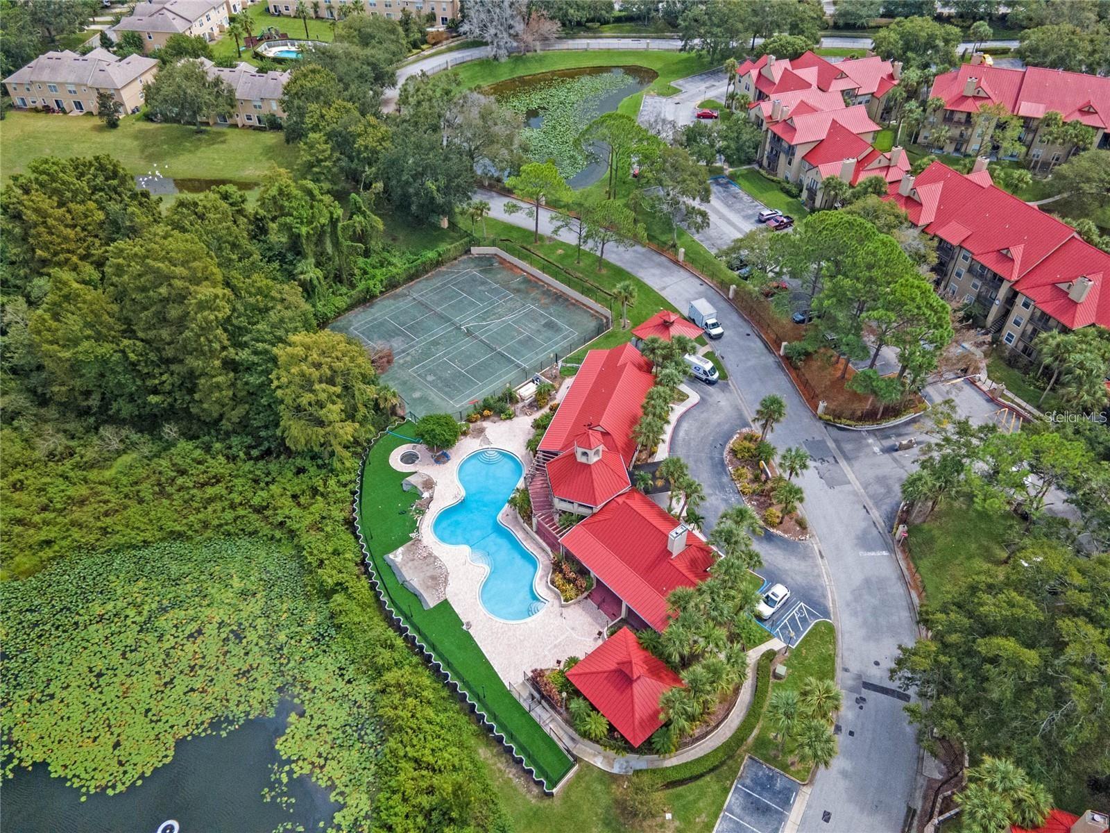 Image 4 of 38 For 208 Afton Square 201