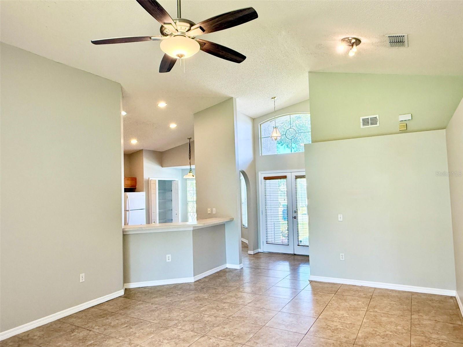 Image 7 of 45 For 623 Hardwood Circle