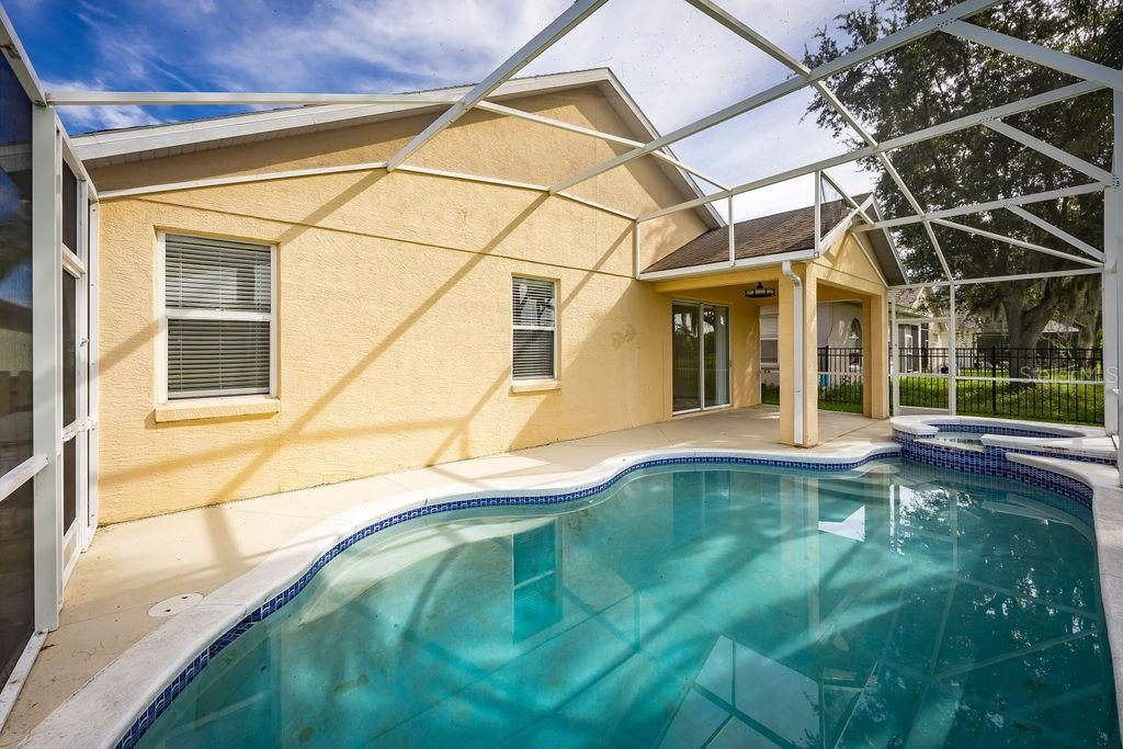 Image 24 of 28 For 13230 Luxbury Loop