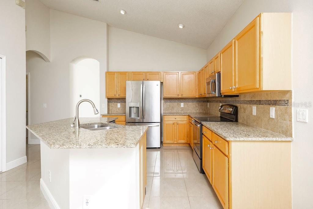 Image 9 of 28 For 13230 Luxbury Loop