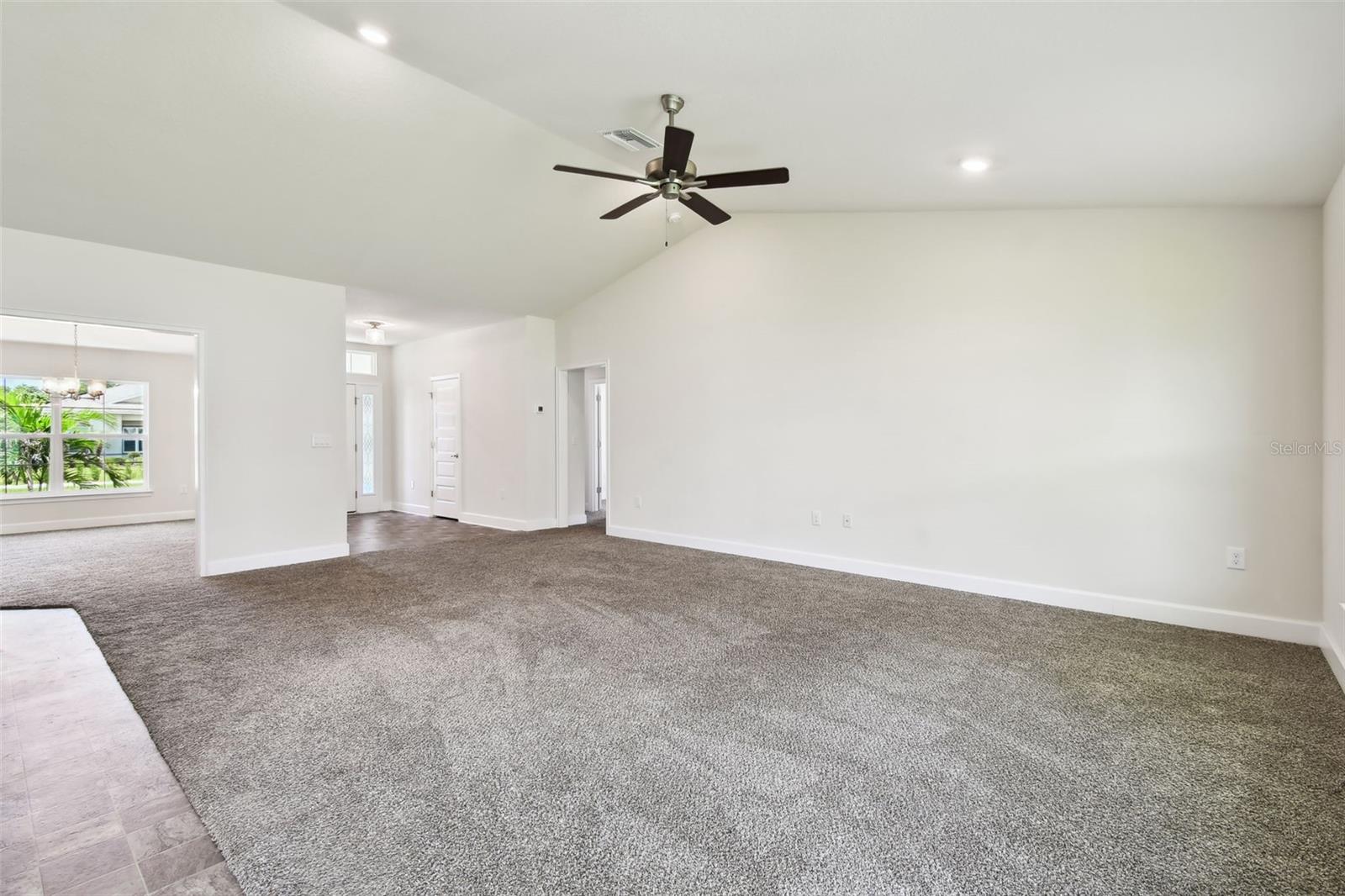 Image 15 of 43 For 360 Cimarron Court