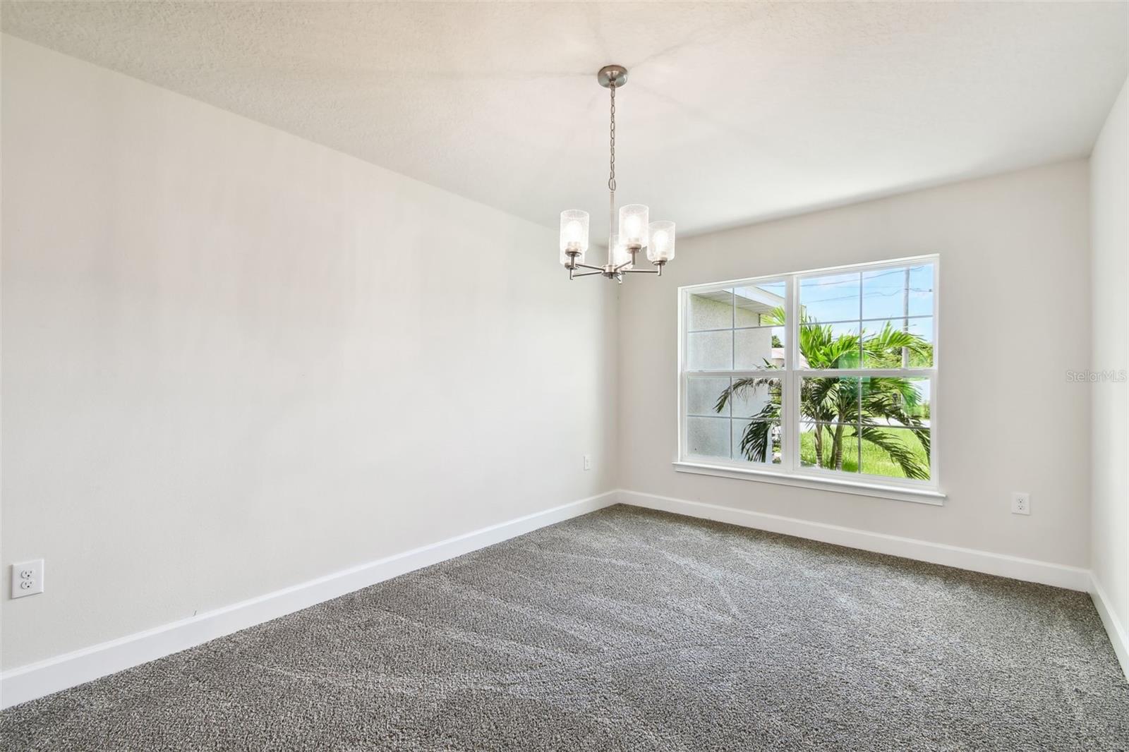 Image 3 of 43 For 360 Cimarron Court