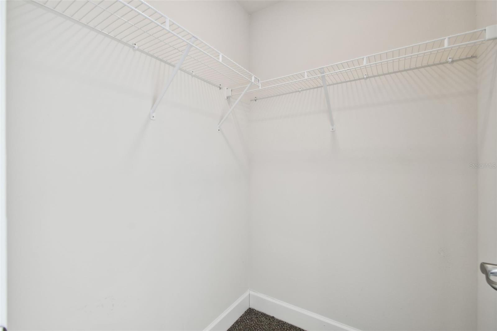 Image 32 of 43 For 360 Cimarron Court