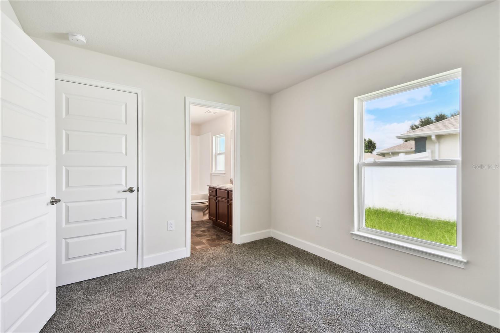 Image 37 of 43 For 360 Cimarron Court