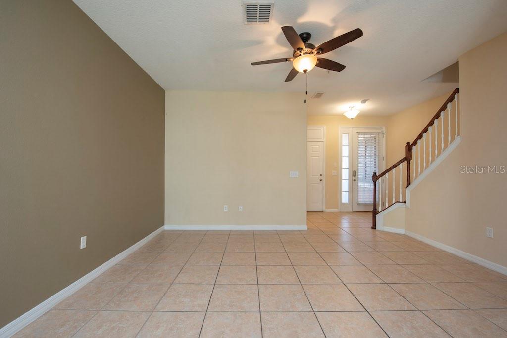 Image 3 of 35 For 9460 Tawnyberry Street