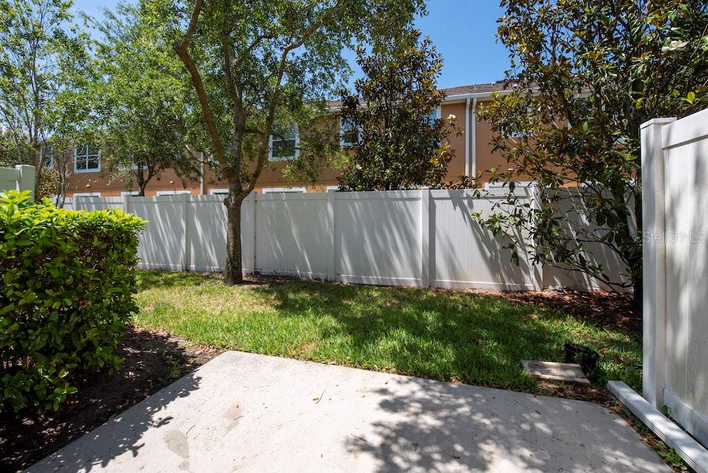 Image 30 of 35 For 9460 Tawnyberry Street