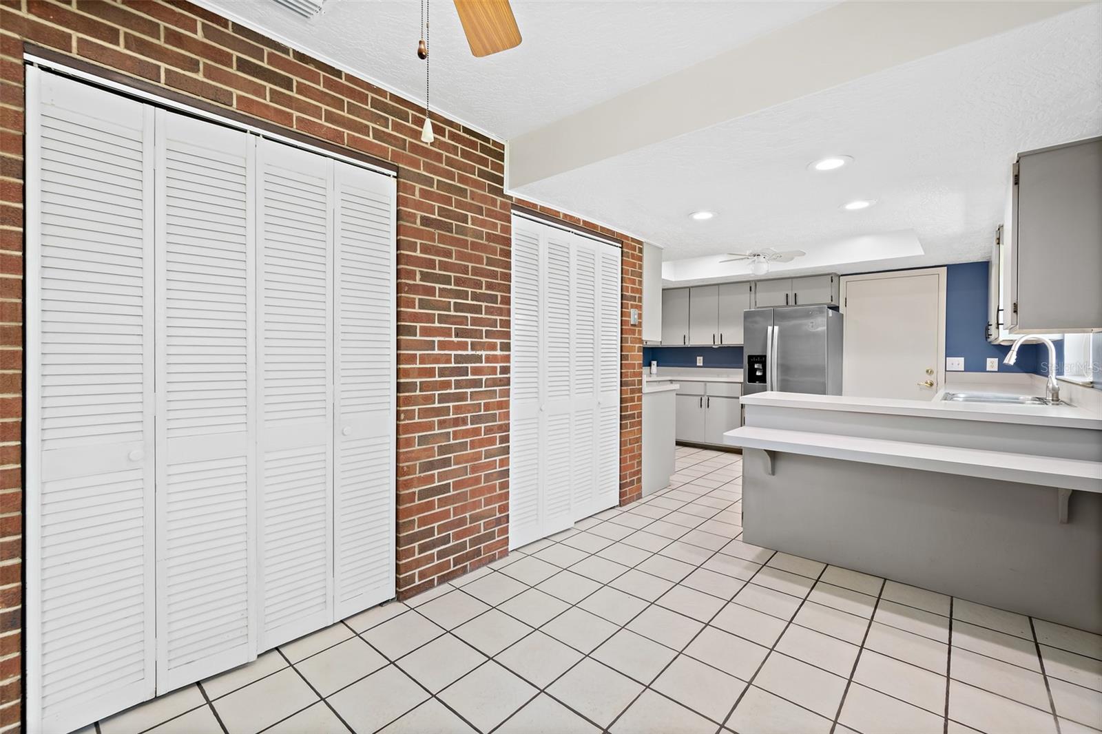 Image 32 of 57 For 5011 Dalehurst Drive