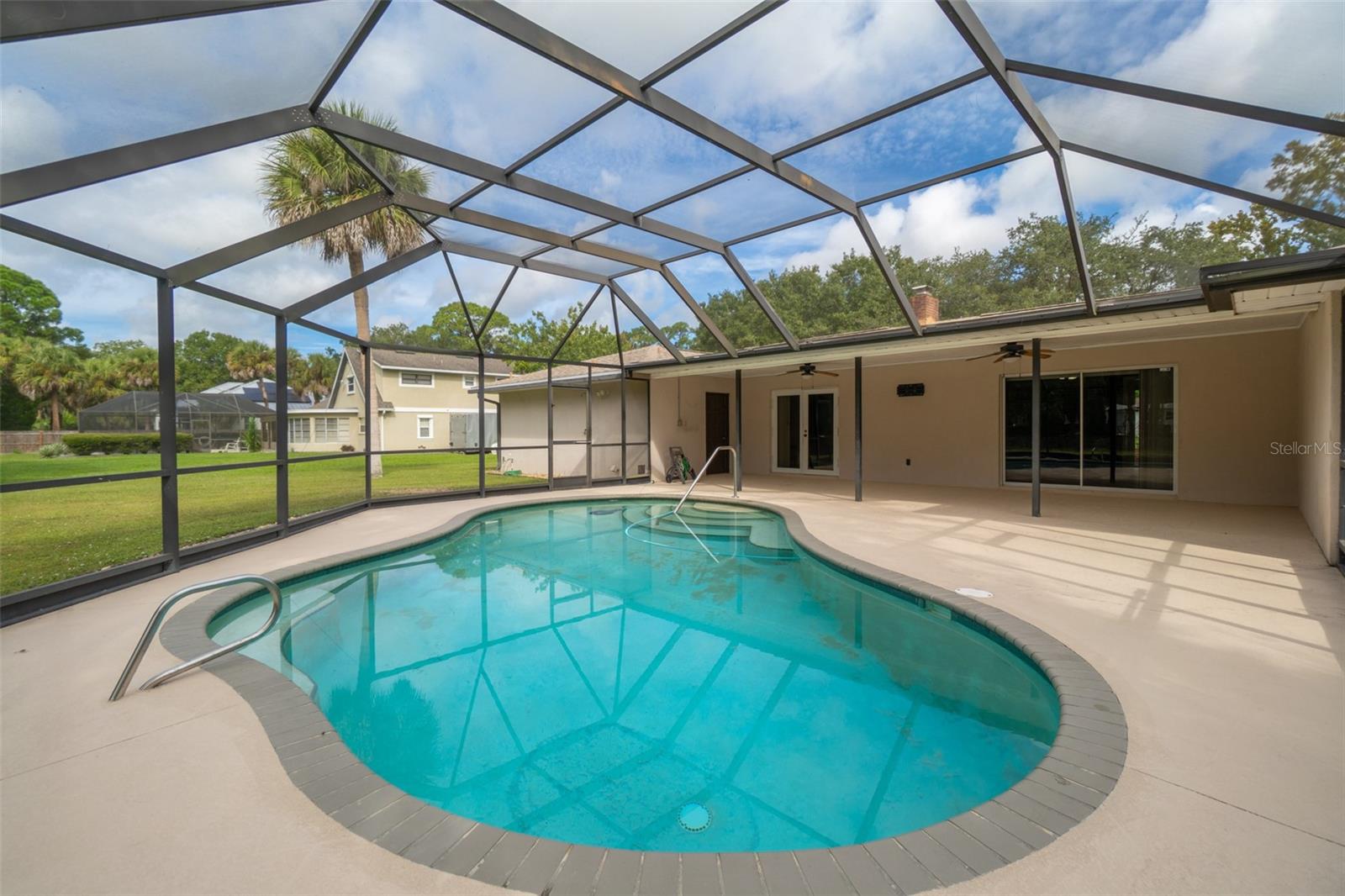 Image 37 of 57 For 5011 Dalehurst Drive