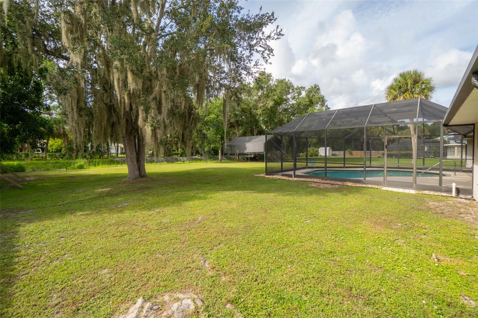 Image 49 of 57 For 5011 Dalehurst Drive