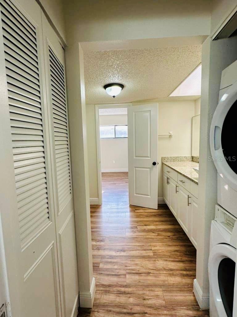 Image 19 of 41 For 2654 Crown Court 2654