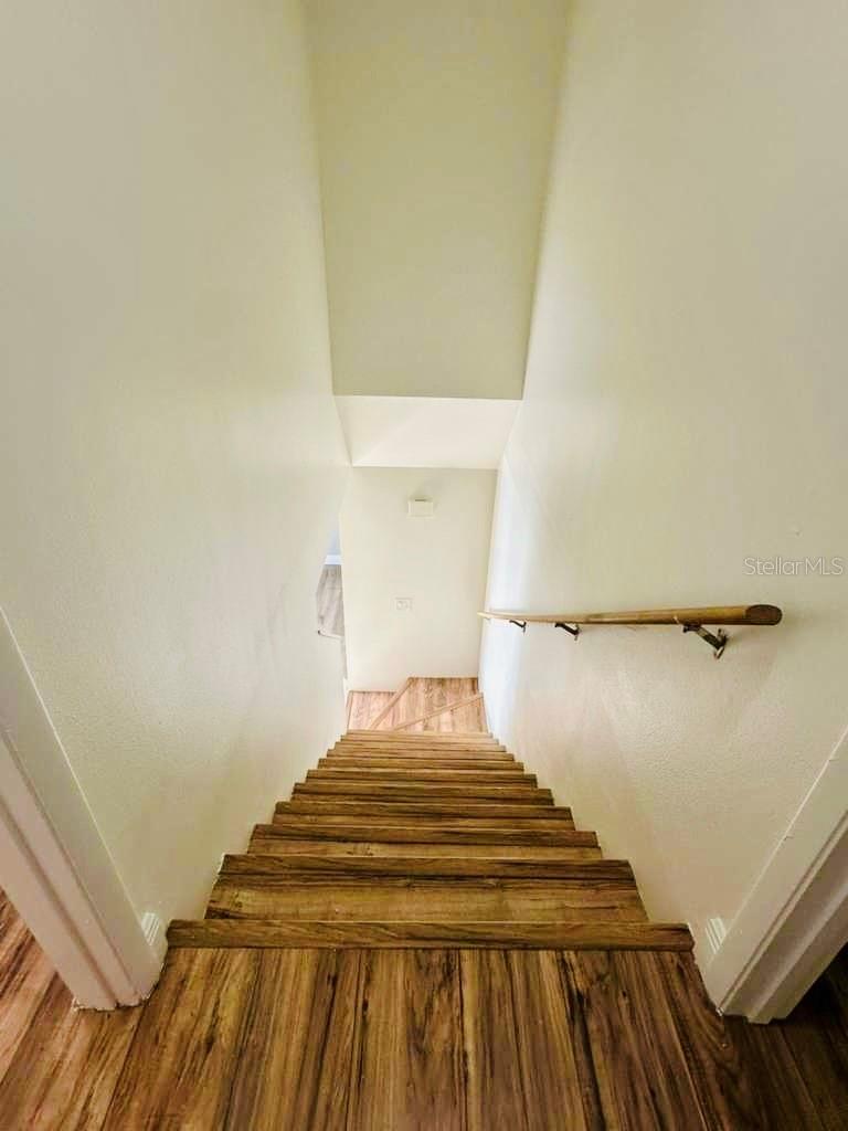 Image 21 of 41 For 2654 Crown Court 2654