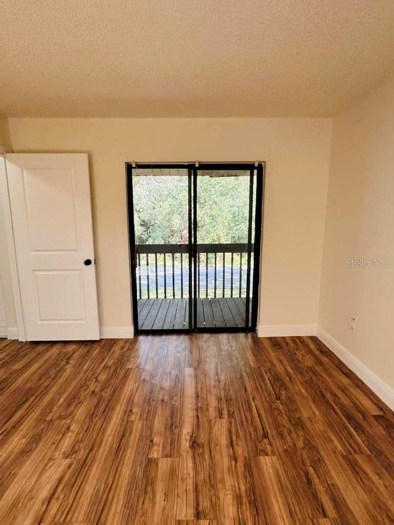 Image 8 of 41 For 2654 Crown Court 2654