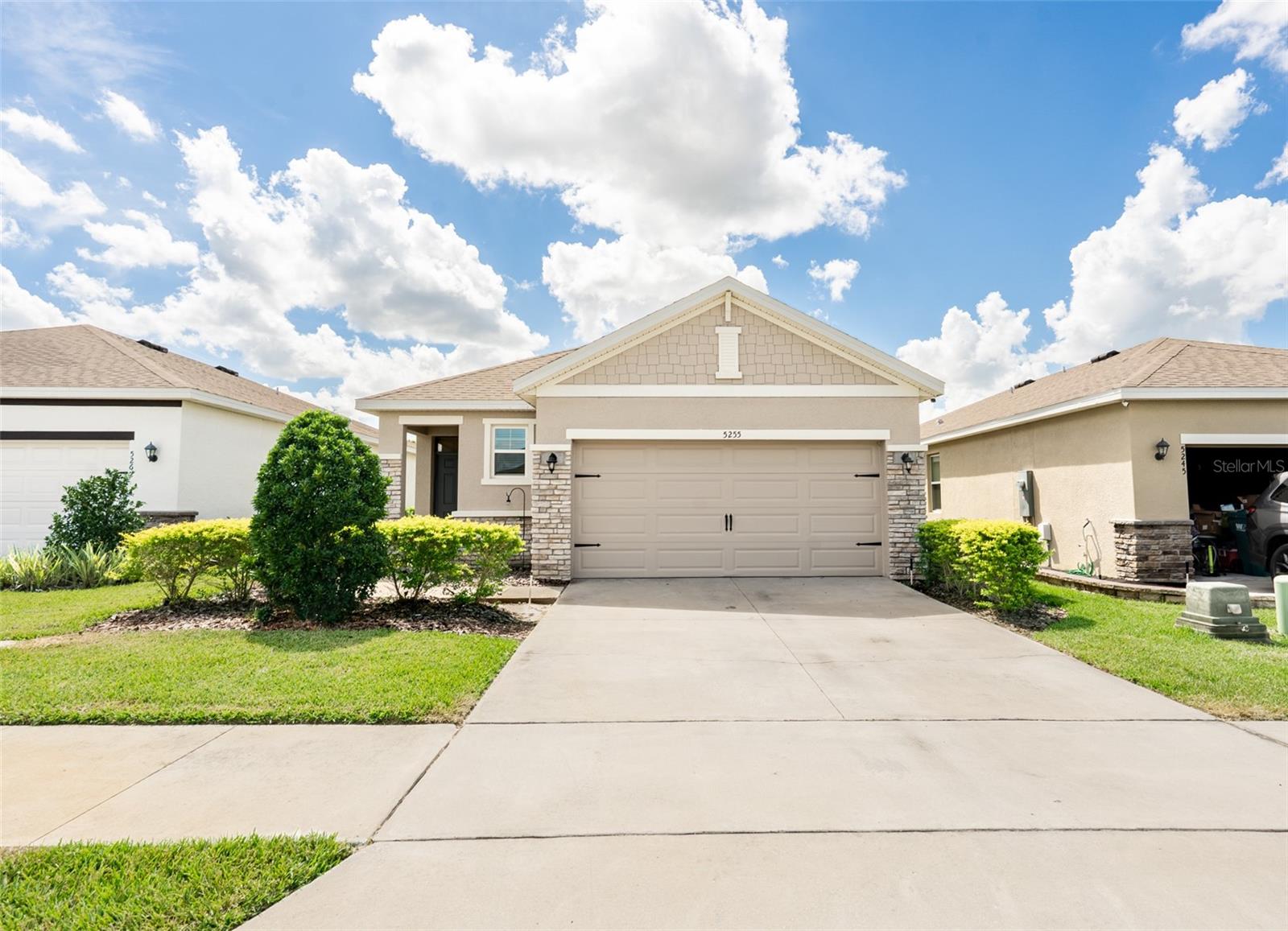 Details for 5255 Sunshine Drive, WILDWOOD, FL 34785