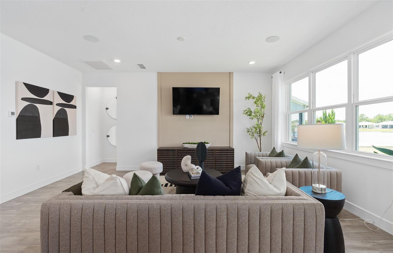 Image 21 of 35 For 6208 Citrus Grove Court