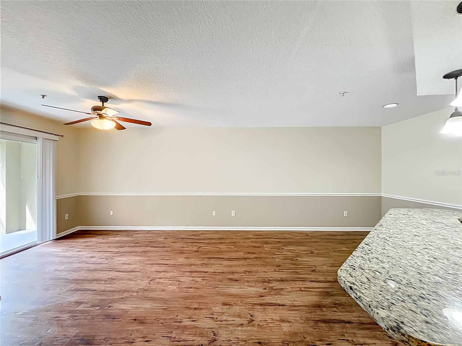 Image 6 of 34 For 713 Crest Pines Drive 225