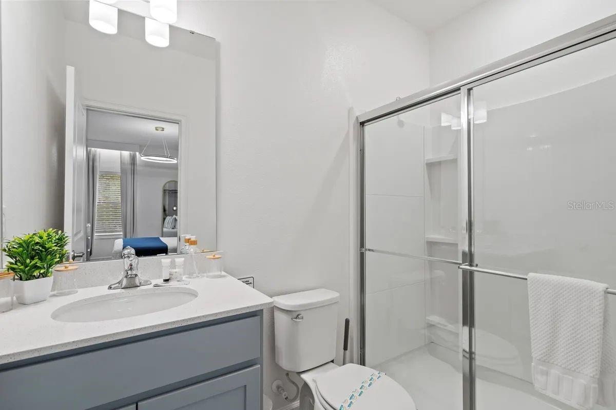 Image 16 of 47 For 10317 Ebb Tide Ln