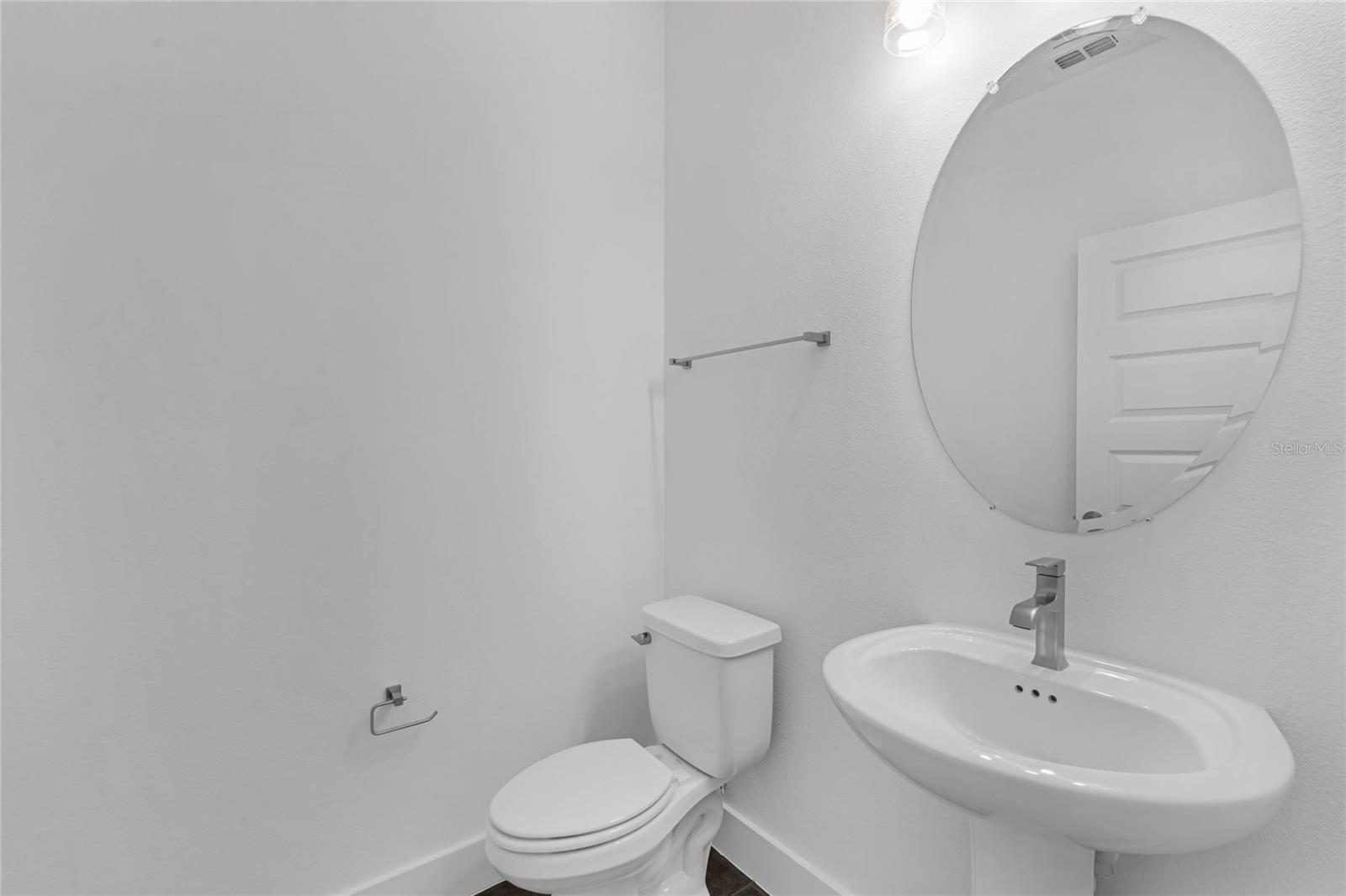 Image 17 of 52 For 15209 Summer Harvest Street